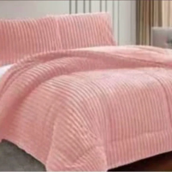 Elegant Charcoal Comforter Set - Picture 3 of 5